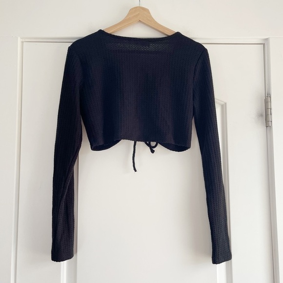 Elodie Waffle Knit Tie Front Crop Top - M - Picture 4 of 4